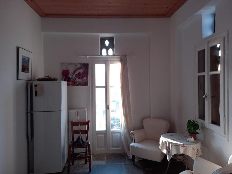 Arthome1 Panormos  Luaran gambar