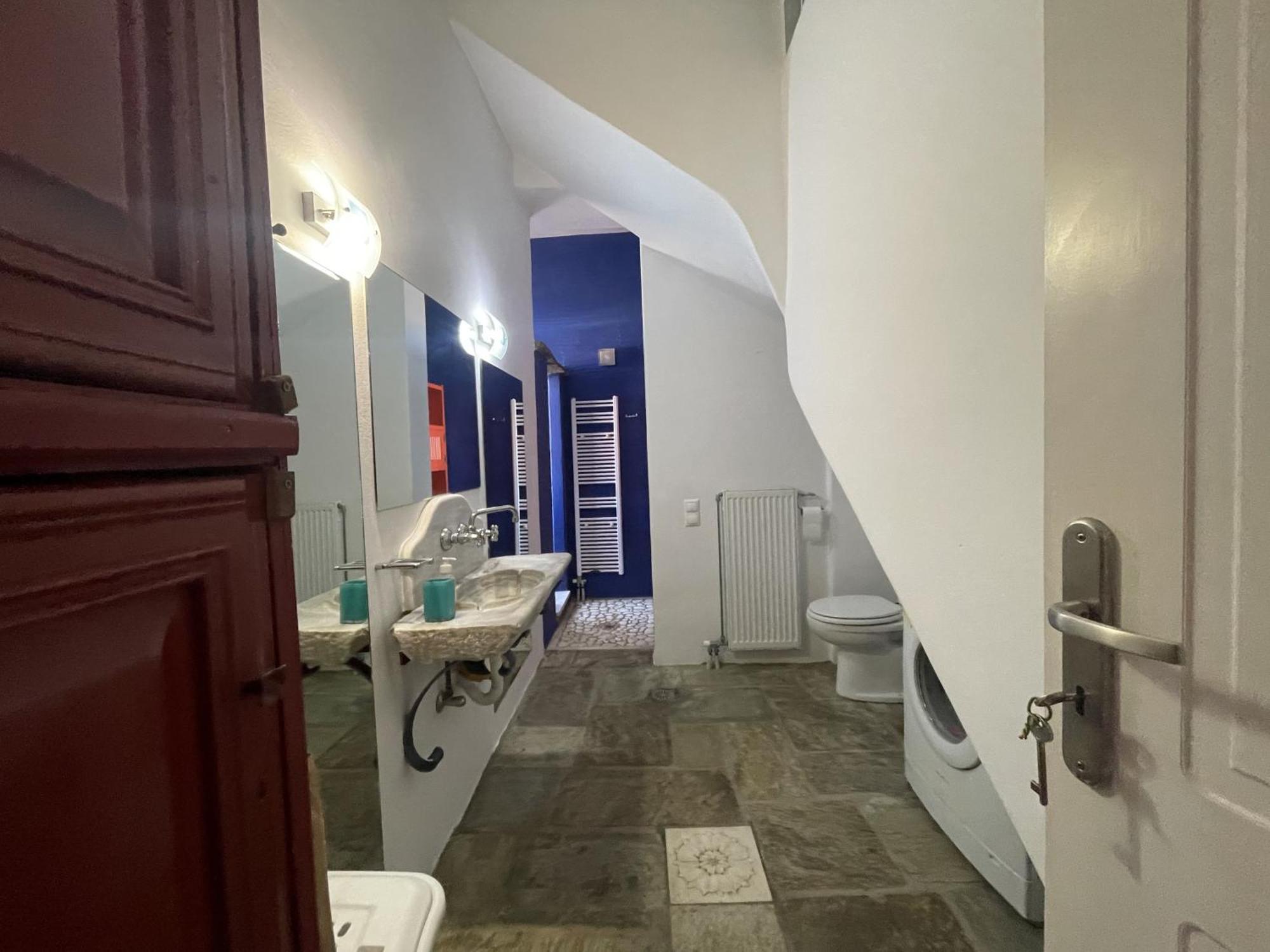 Arthome1 Panormos  Luaran gambar