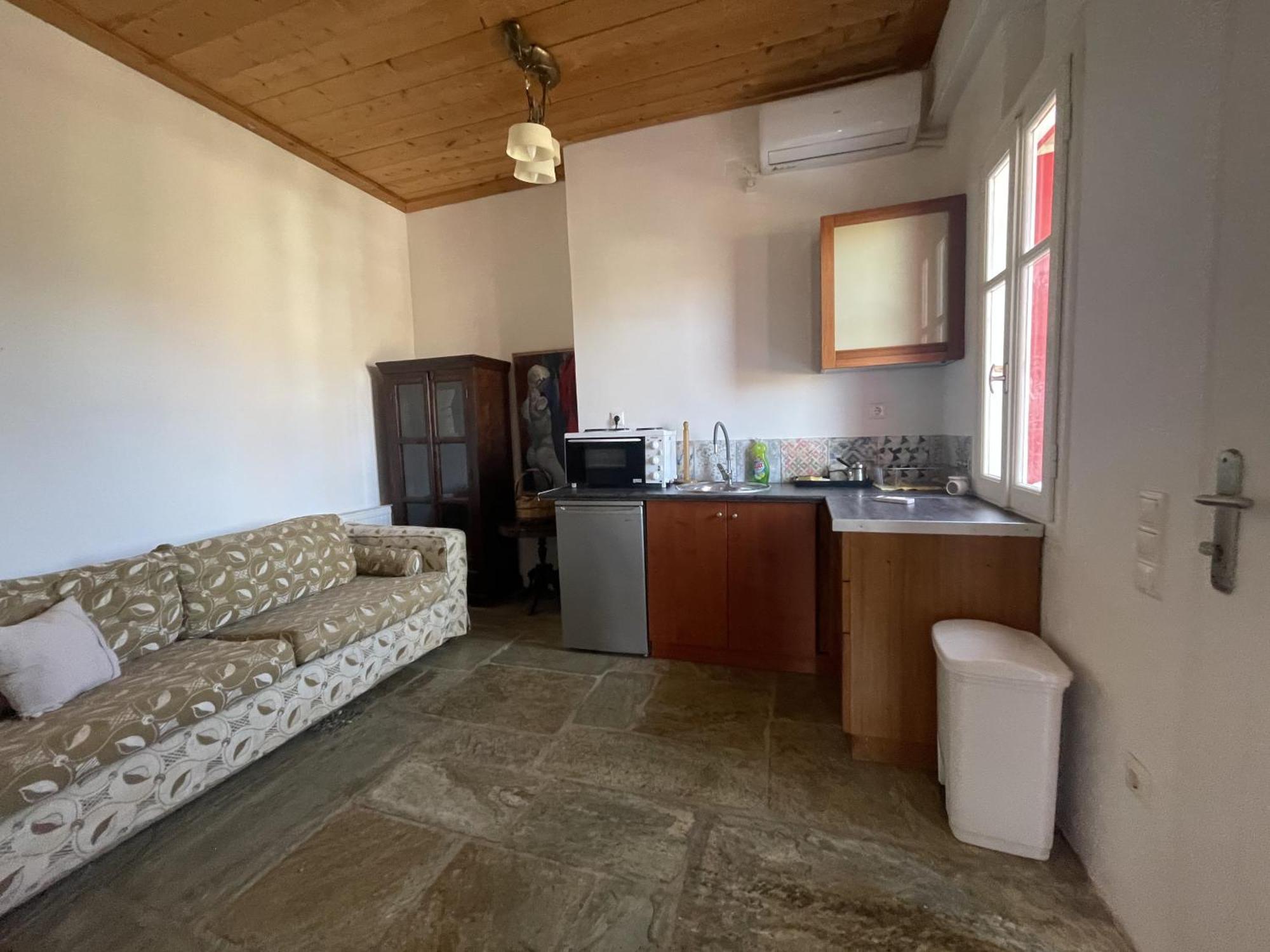 Arthome1 Panormos  Bilik gambar