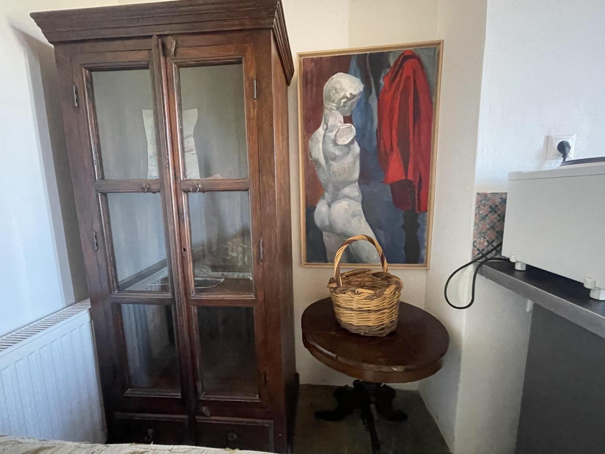 Arthome1 Panormos  Bilik gambar